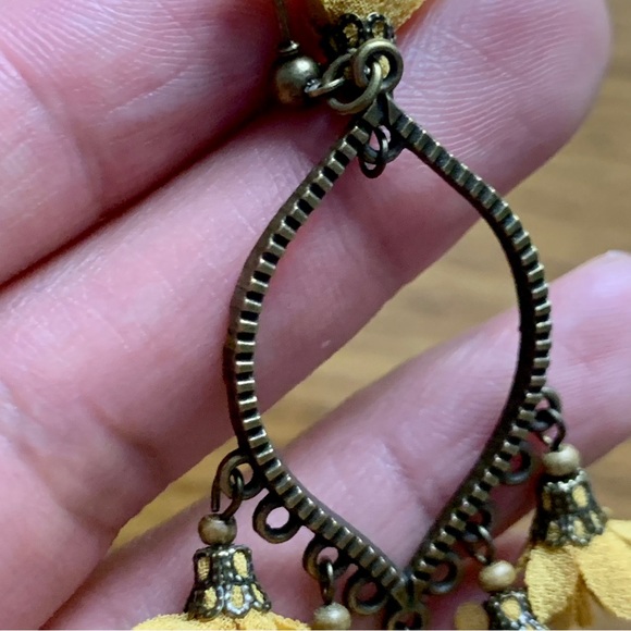 Boho Yellow Floral Oval Frame Dangle Earrings - Picture 6 of 9